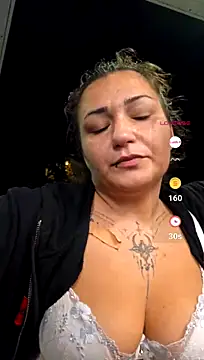 Hausverbot3's Live XXX Chat