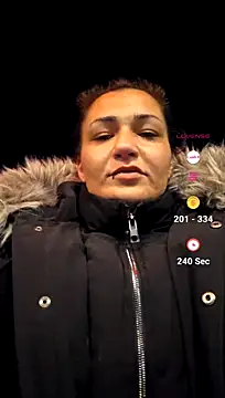 Show modela Hausverbot3 na web-kameri