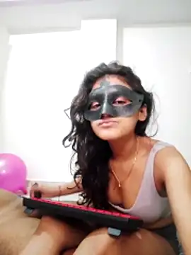 הופעת וובקאם של Fucking_Naughty_Couple
