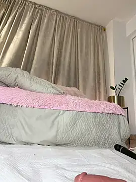 חדר צ'אט בשידור חי של ameliaa_lov3