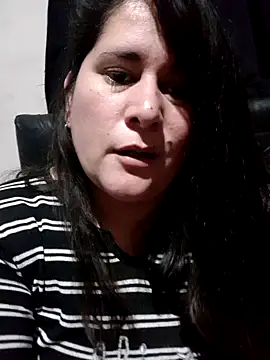 Živá chatovací místnost Clara_Arg