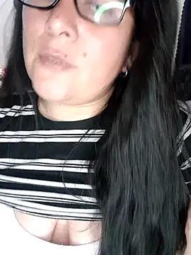 Clara_ArgのライブXXXチャット