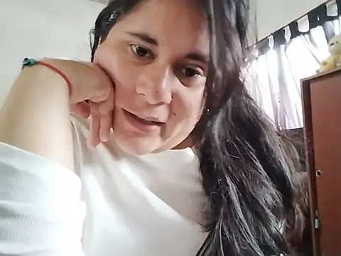 Clara_Arg – Live XXX-chat