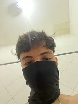 Show Webcam de The_Morrocan_MONSTER