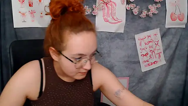 MissAriaa Adlı Modelin Canlı XXX Sohbeti