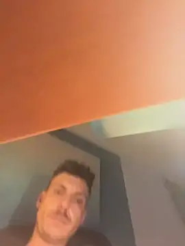 PitchyActive webcam show