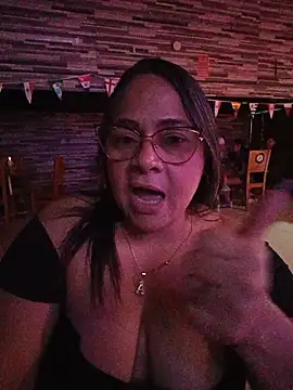 Chat XXX en directo de Angie_milf50