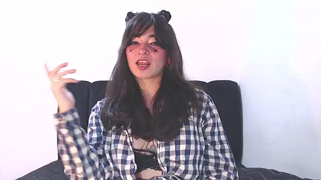 Chat XXX en directo de Annagoth_