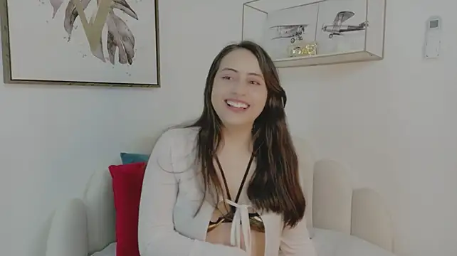 Cassandra_Armani Chat XXX in diretta
