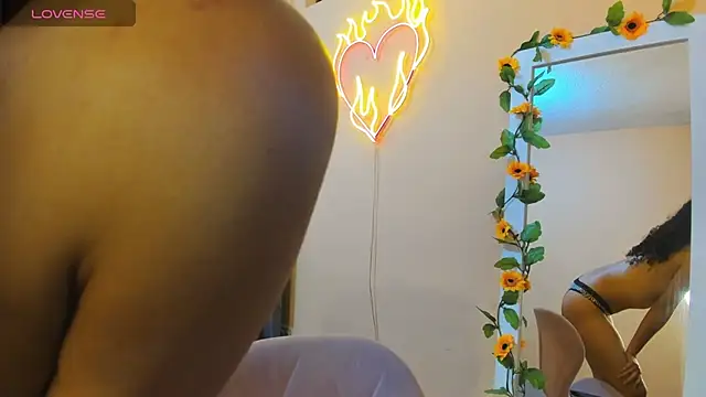 Keniia_rizz Chat XXX live