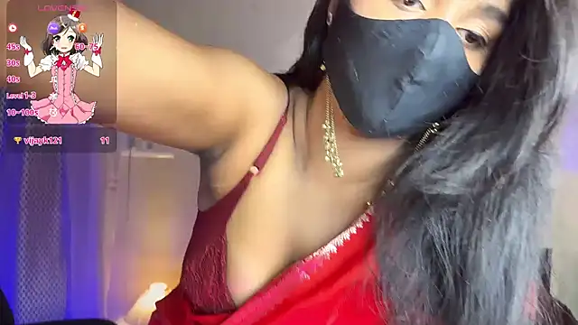 Pinku_shine Chat XXX in diretta