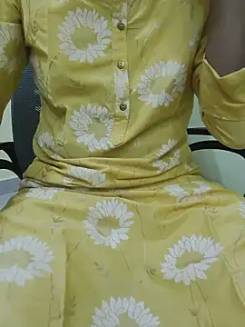 CuteteluguammmaieのライブXXXチャット