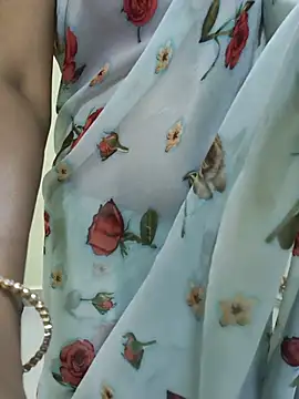 צ'אט XXX בשידור חי של Cuteteluguammmaie