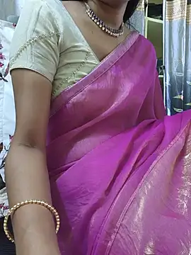 Cuteteluguammmaie's Live XXX Chat