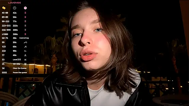 LilithFlamey Webcam Show