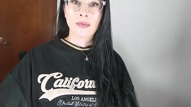Emma_Hotkiss 网络视讯表演