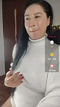 Emma_Hotkiss' Live XXX Chat