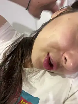 Valentina_roのウェブカメラショー