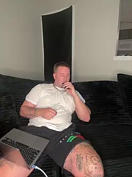 thepornplugz's Webcam Show