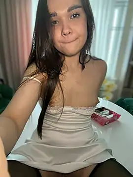 Živá chatovací místnost BabyShy-