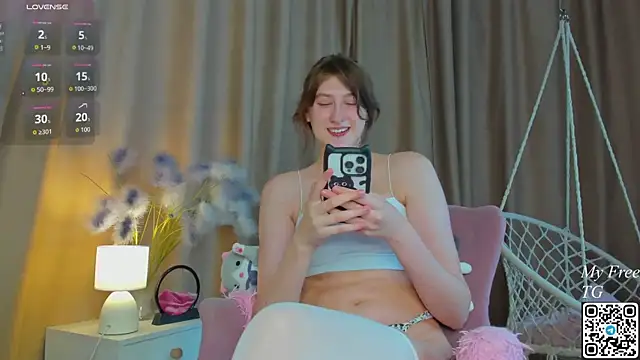 May_Yam Live XXX Chat