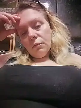 Lana-murr Chat XXX in diretta