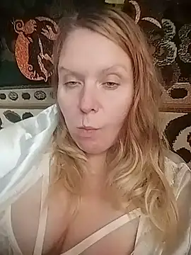 Lana-murr লাইভ XXX চ্যাট