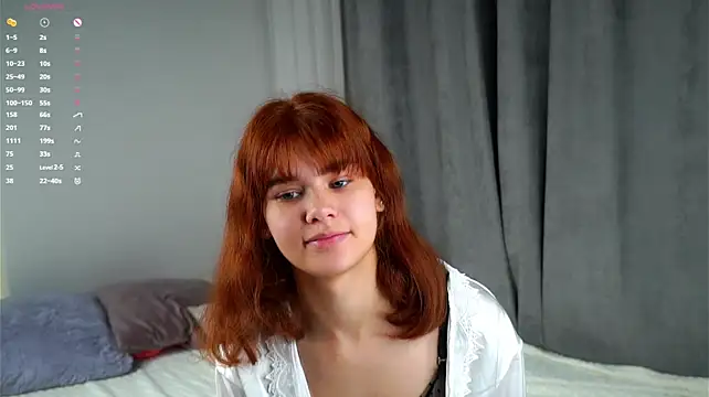 Chat +18 de YettaCalabria ao vivo