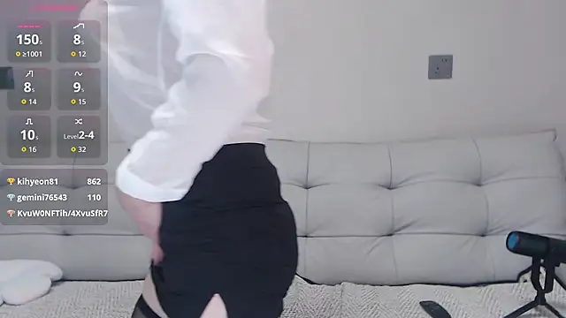 sunny-9696's Live XXX Chat