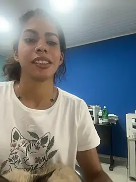 bruxinha01's Webcam Show