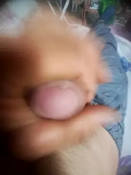 Adam_23c 网络视讯表演