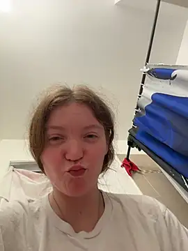 stonerbaby Show in webcam