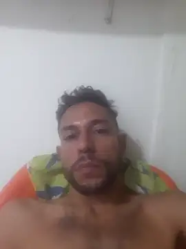 Show modela Carlos_Wright na web-kameri