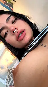 VioletEvanzz Chat XXX live