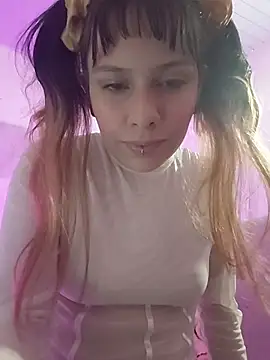 Hairy_ptt Chat XXX in diretta