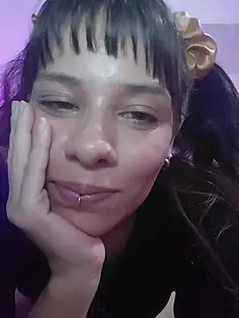 Hairy_ptt Adlı Modelin Canlı XXX Sohbeti