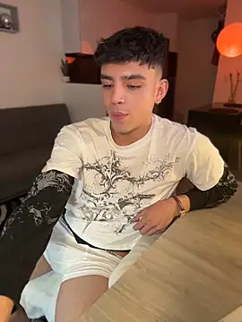 Show de webcam de aronnhidden