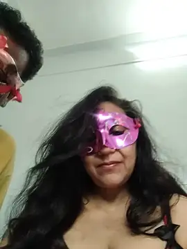 LOVE__RANI Pertunjukan Webcam