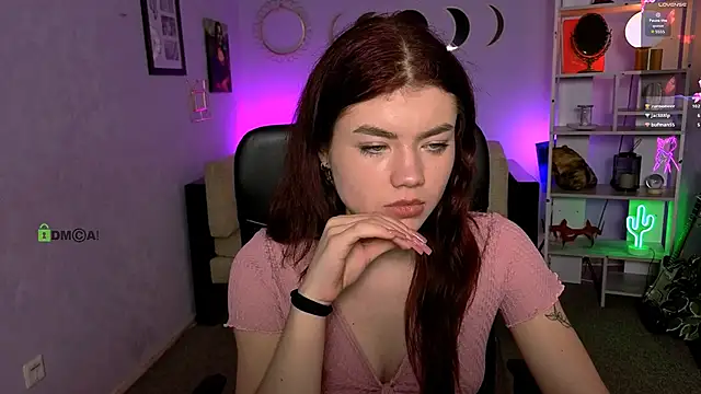 isabel_wave Show Webcam