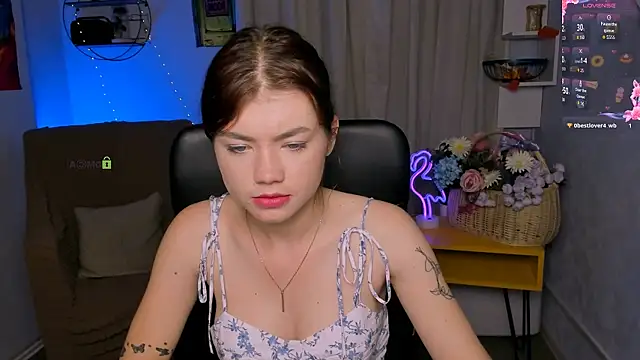 isabel_wave élő XXX-chatje