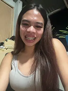 kierra_fox: διαδικτυακό σόου στην κάμερα