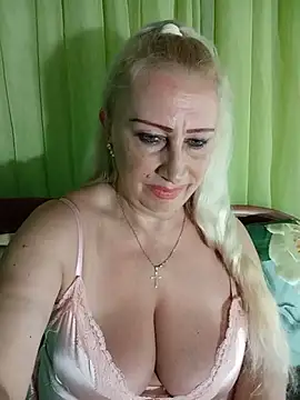 Esenia505's Live XXX Chat