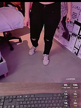 milena_kiitty 现场XXX聊天