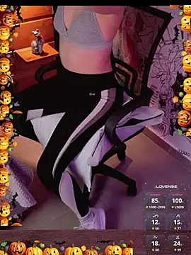 Онлайн чат XXX milena_kiitty