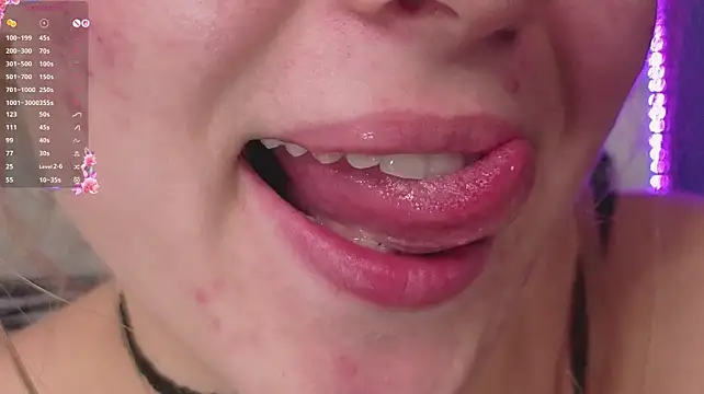 VanessaLightDiamond's Webcam Show