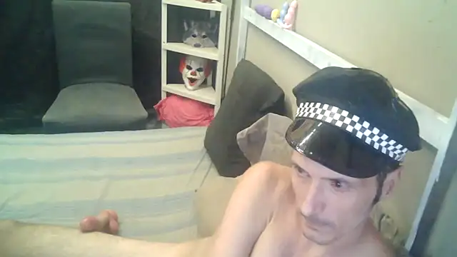 Pokazy przed kamerką – acab_bdsm