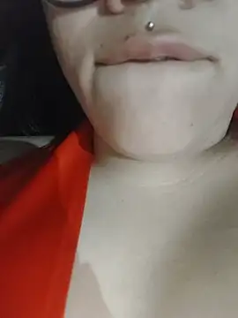 Camilu23's Webcam Show