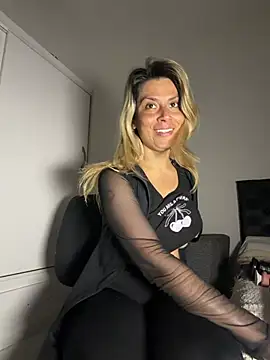 Romy-R-O Webcam show