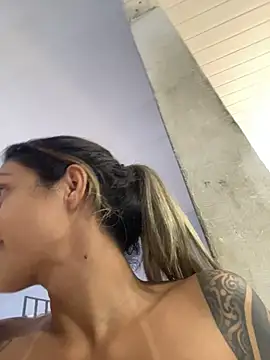 Show de sabrinaneves na webcam