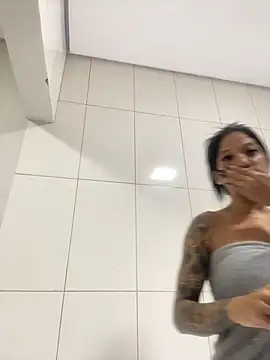 sabrinaneves élő XXX-chatje